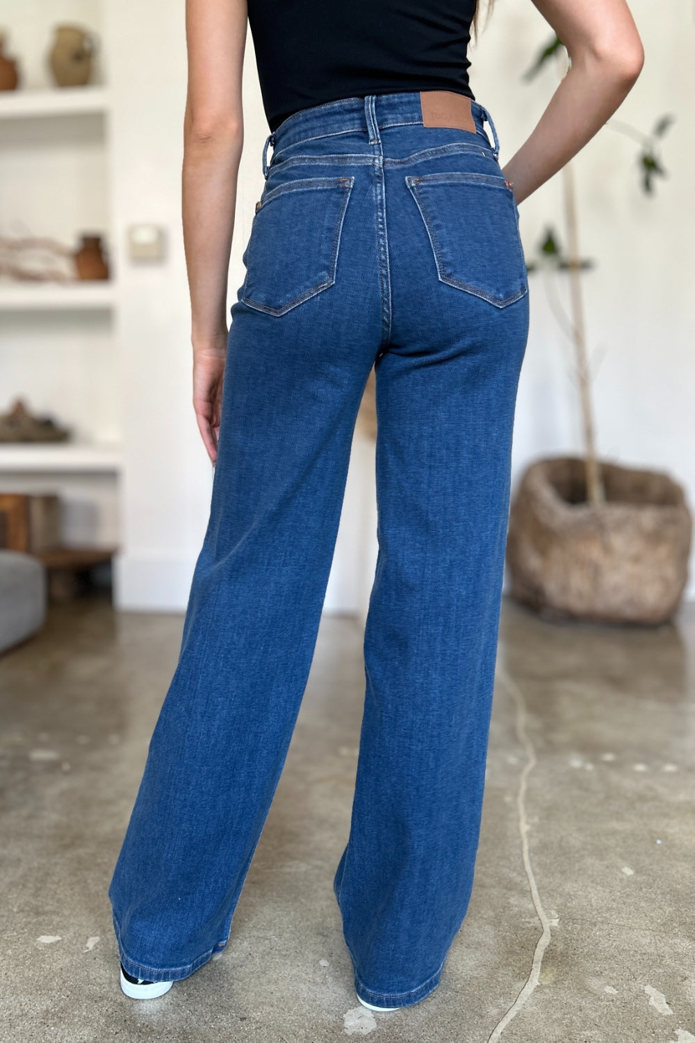 Judy Blue Full Size High Rise Straight Jeans - The Ruffled Bull Boutique
