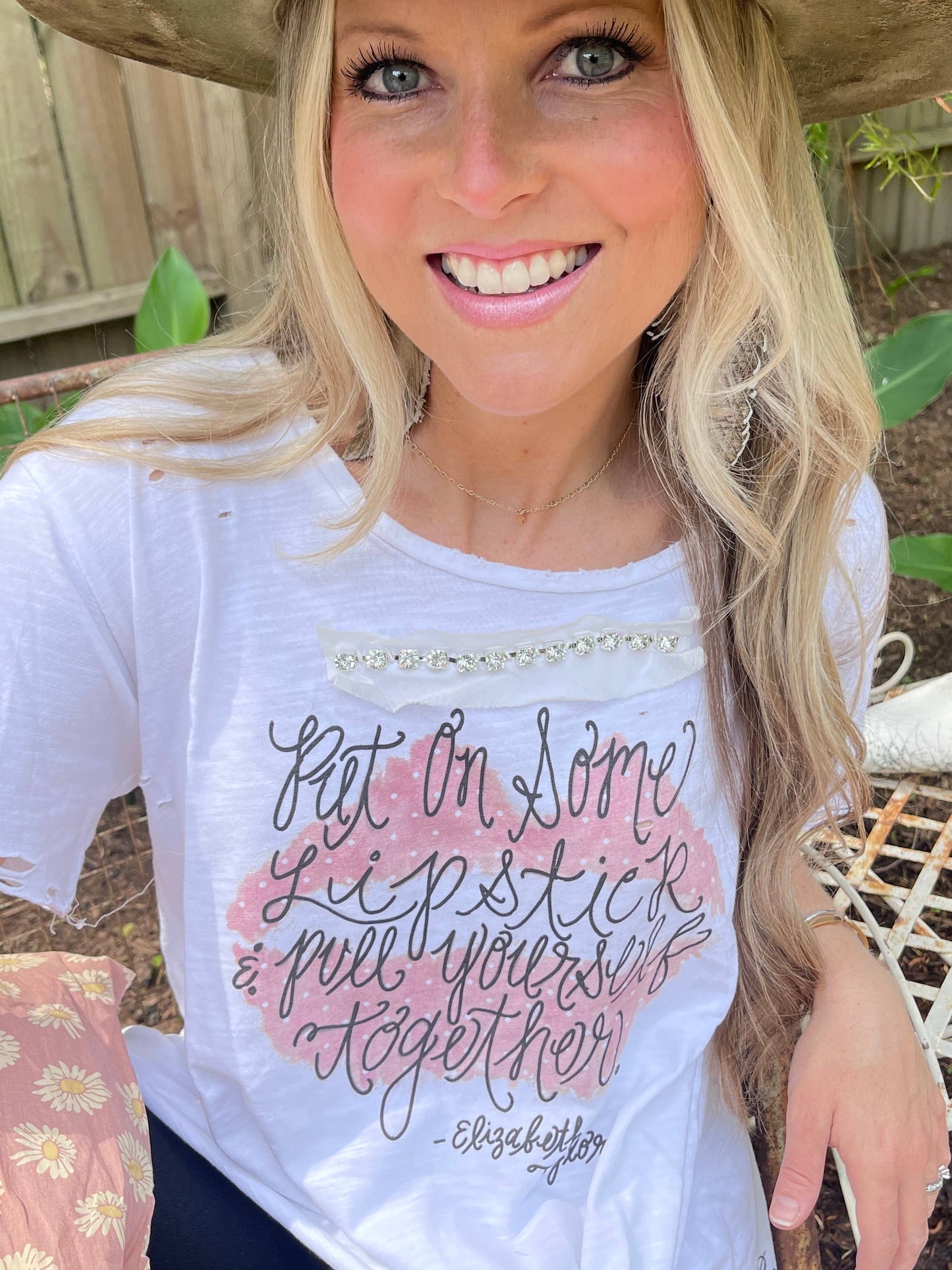 Lipstick Tattered Shirt - The Ruffled Bull Boutique