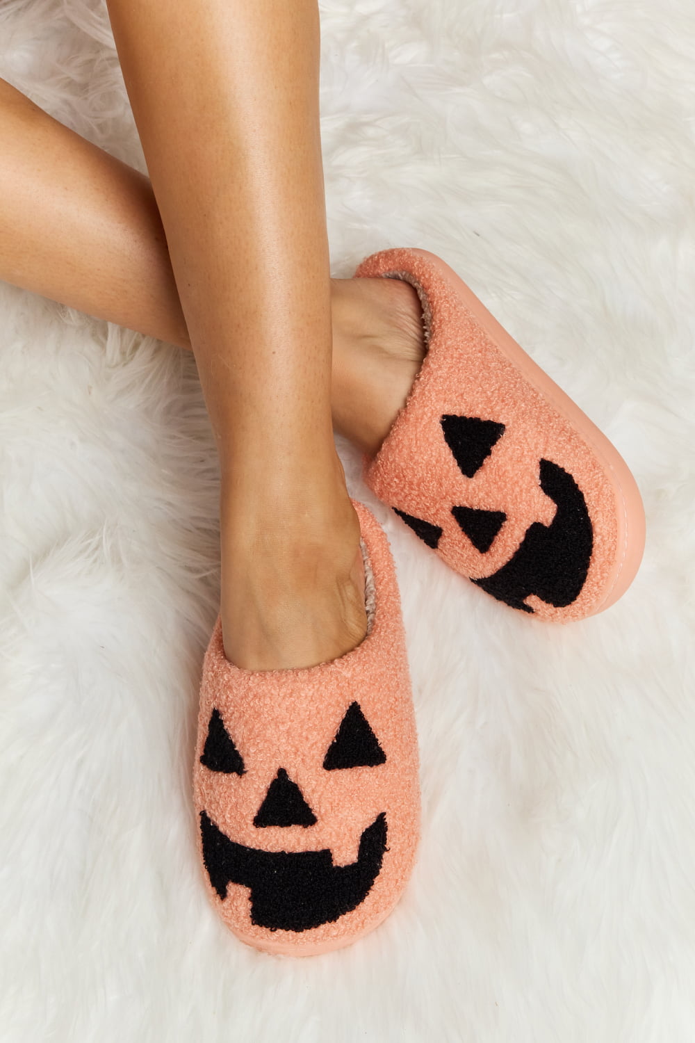 Melody Printed Plush Slide Slippers - The Ruffled Bull Boutique