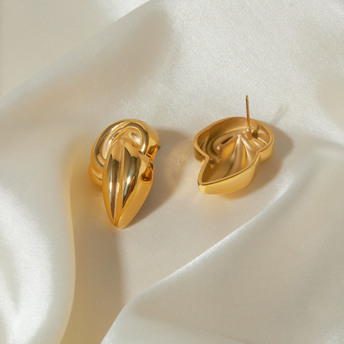 18K Gold-Plated Stud Earrings - The Ruffled Bull Boutique