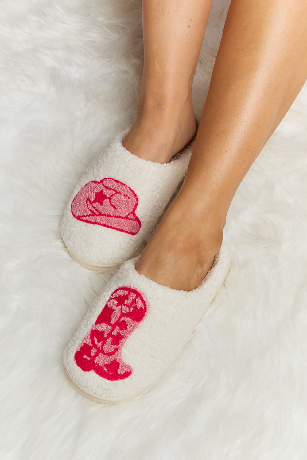 Melody Printed Plush Slide Slippers - The Ruffled Bull Boutique