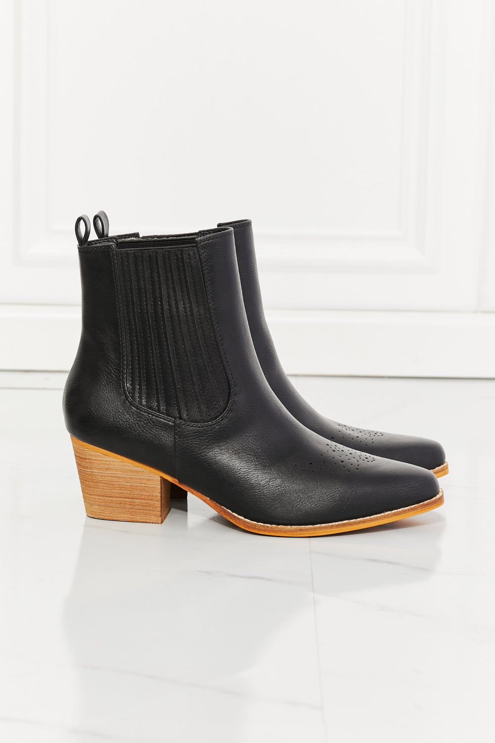 MMShoes Love the Journey Stacked Heel Chelsea Boot in Black - The Ruffled Bull Boutique