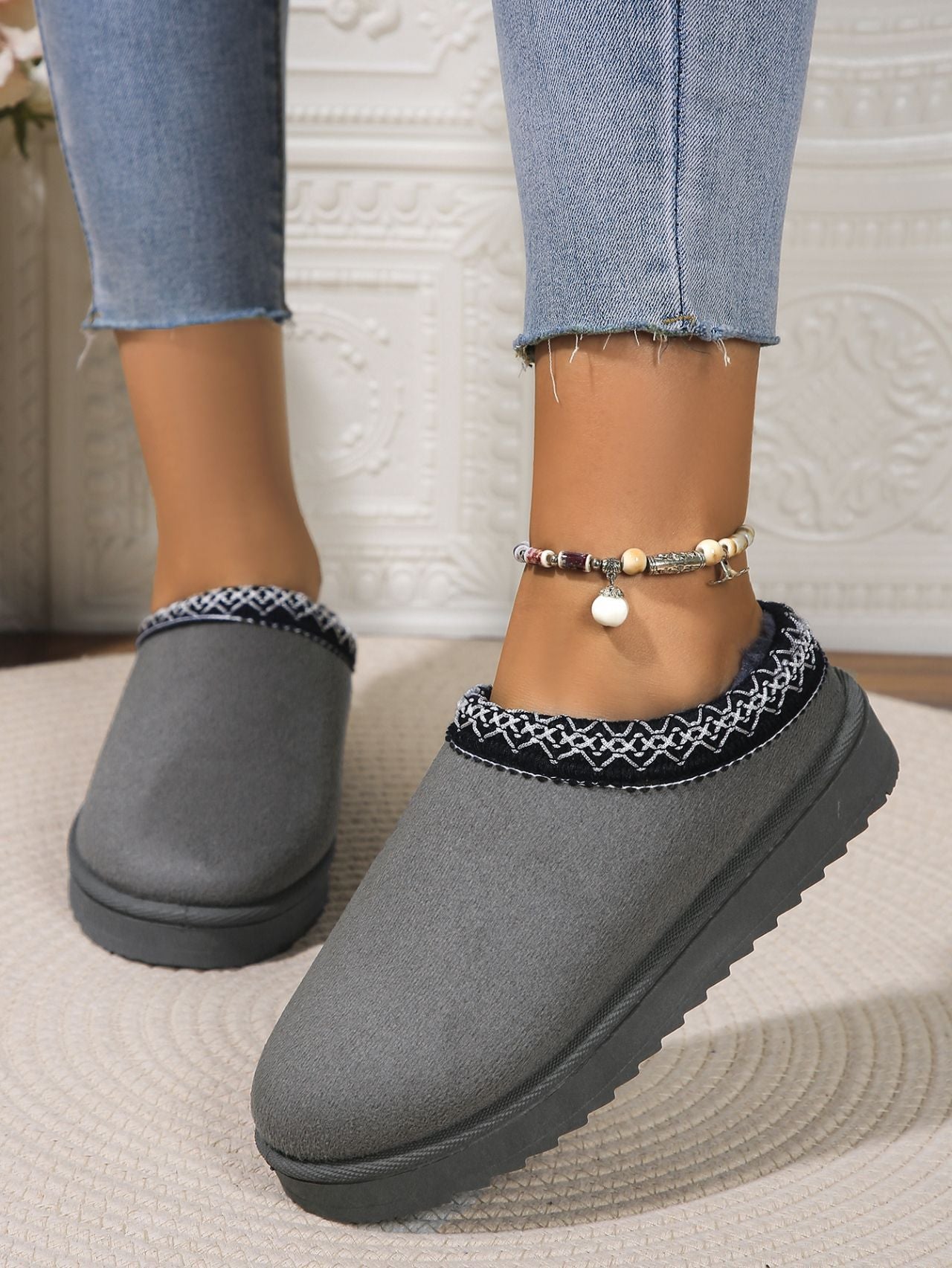 Round Toe Platform Slippers - The Ruffled Bull Boutique