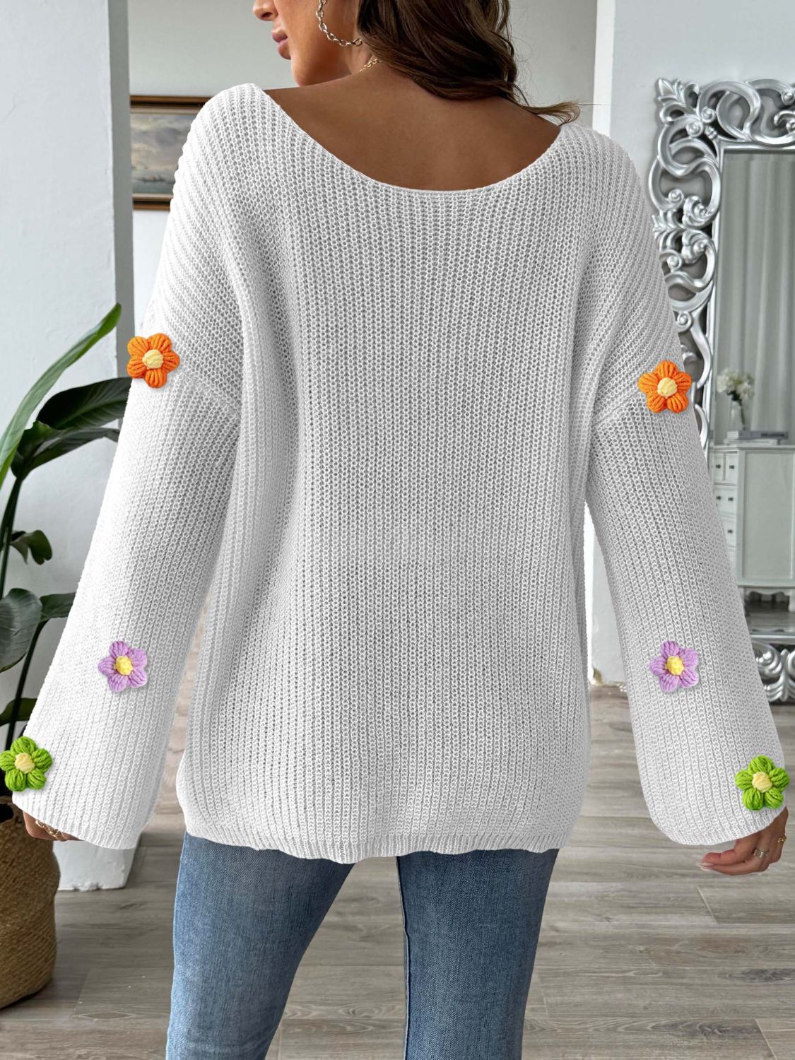 Flower Round Neck Long Sleeve Sweater