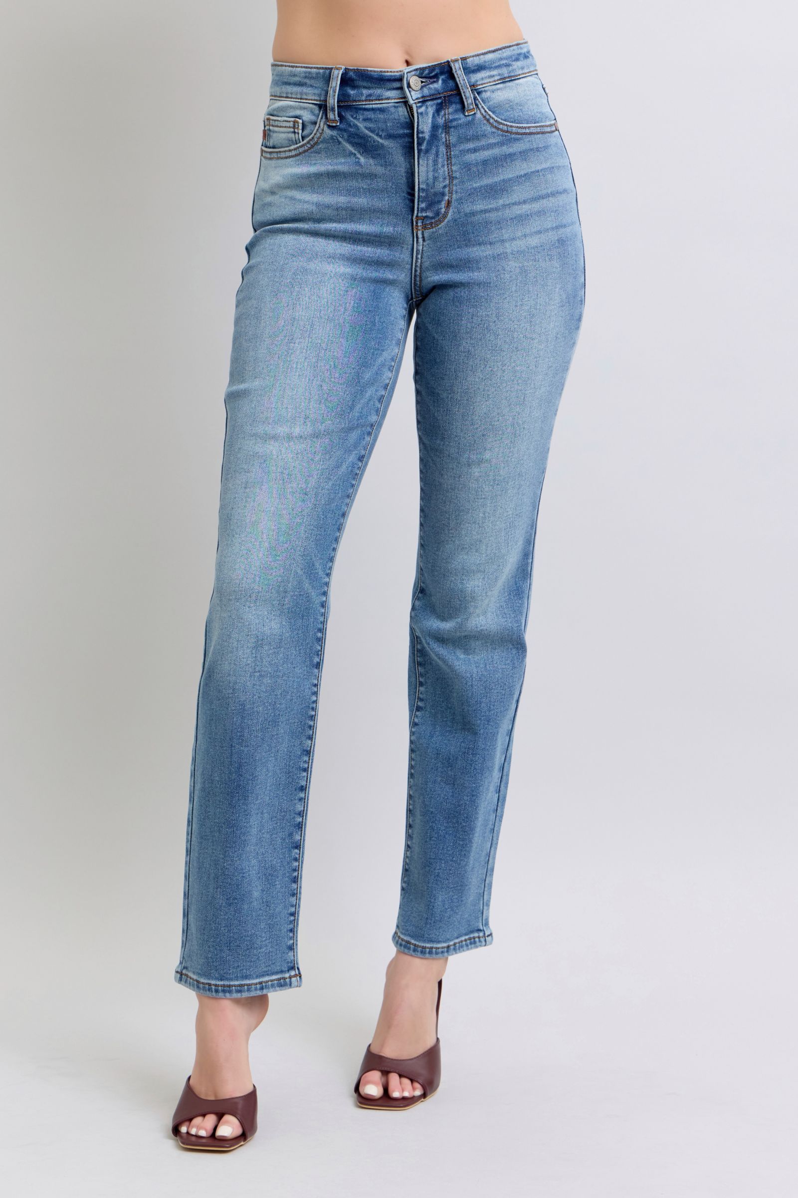 Judy Blue Full Size Run Vintage Wash Thermal Straight Jeans - The Ruffled Bull Boutique