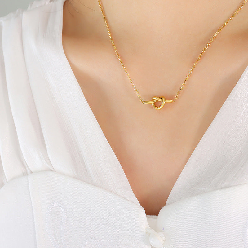 18K Gold-Plated Titanium Steel Knot Necklace - The Ruffled Bull Boutique