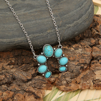 Artificial Turquoise Alloy Pendant Necklace - The Ruffled Bull Boutique