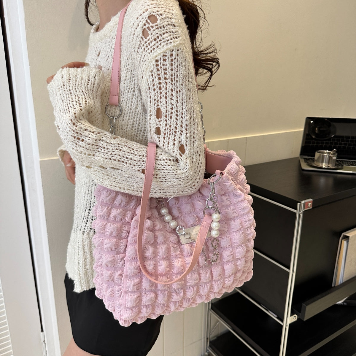 Bubble Textured Tote Bag - The Ruffled Bull Boutique