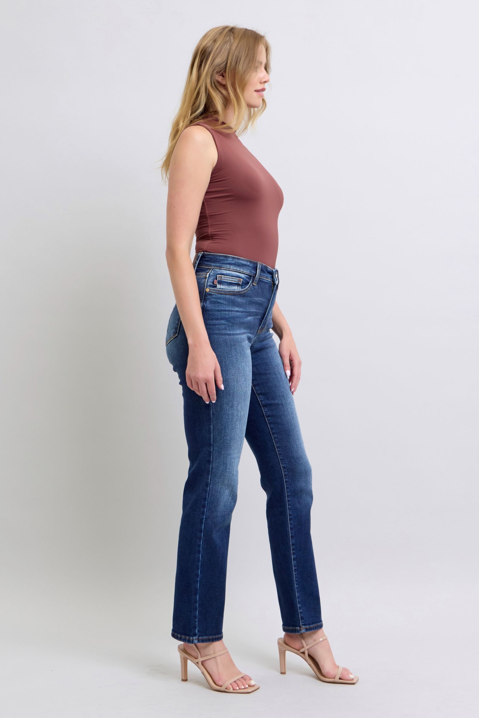 Judy Blue Full Size Washed Straight Leg Jeans with Pockets - The Ruffled Bull Boutique