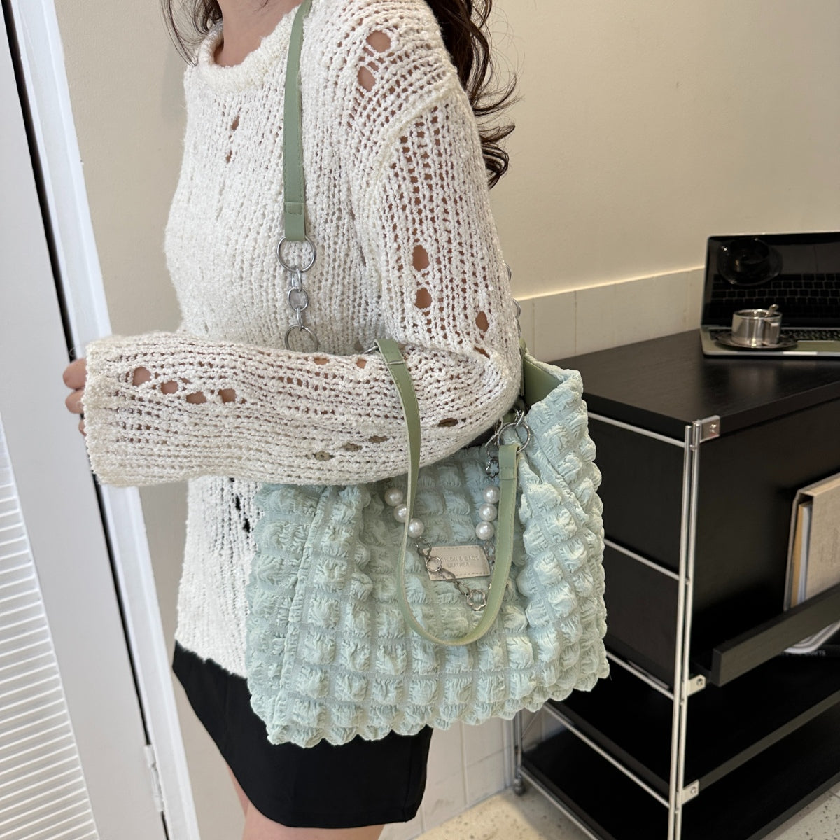 Bubble Textured Tote Bag - The Ruffled Bull Boutique